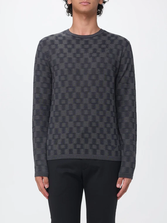 PULLOVER