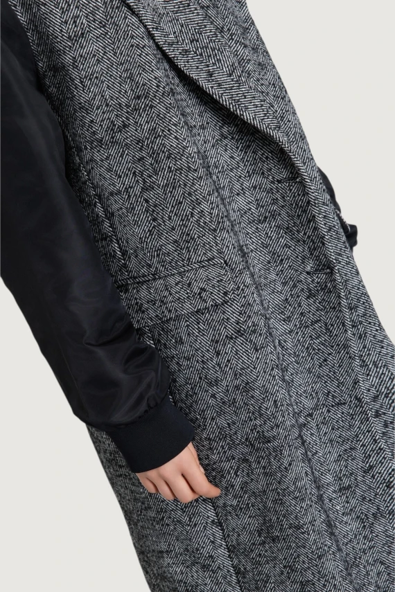 CAPPOTTO OVER CON MANICHE IN NYLON