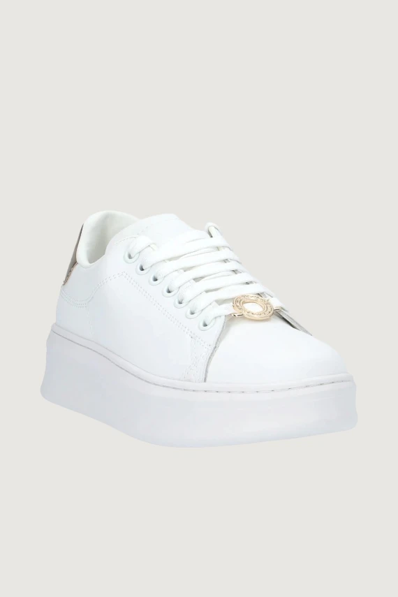 SNEAKERS CON PASSALACCIO LOGATO