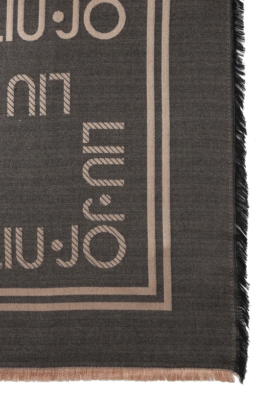 SQUARE JACQUARD 