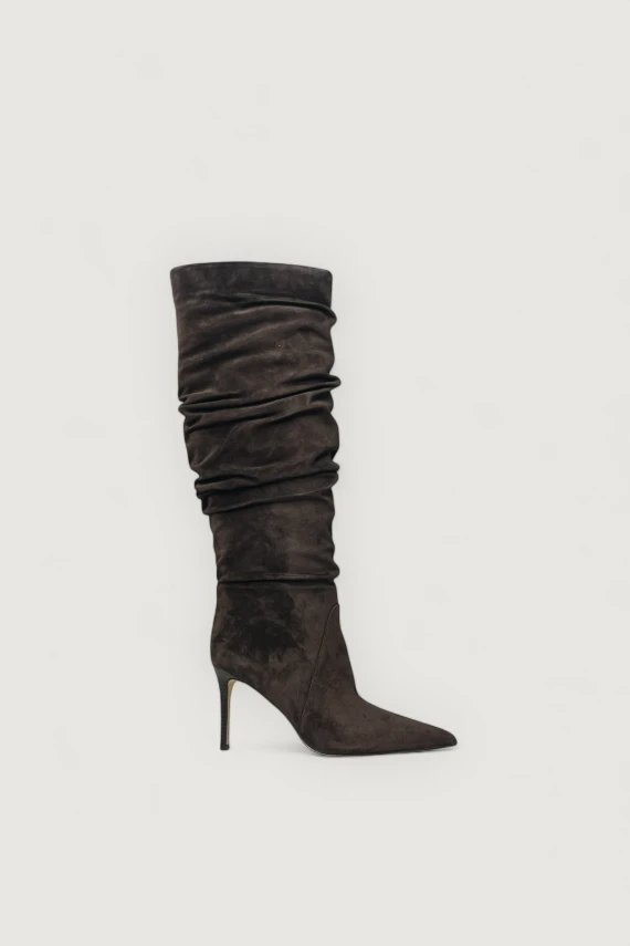Dawn Heeled Boot in camoscio cioccolato