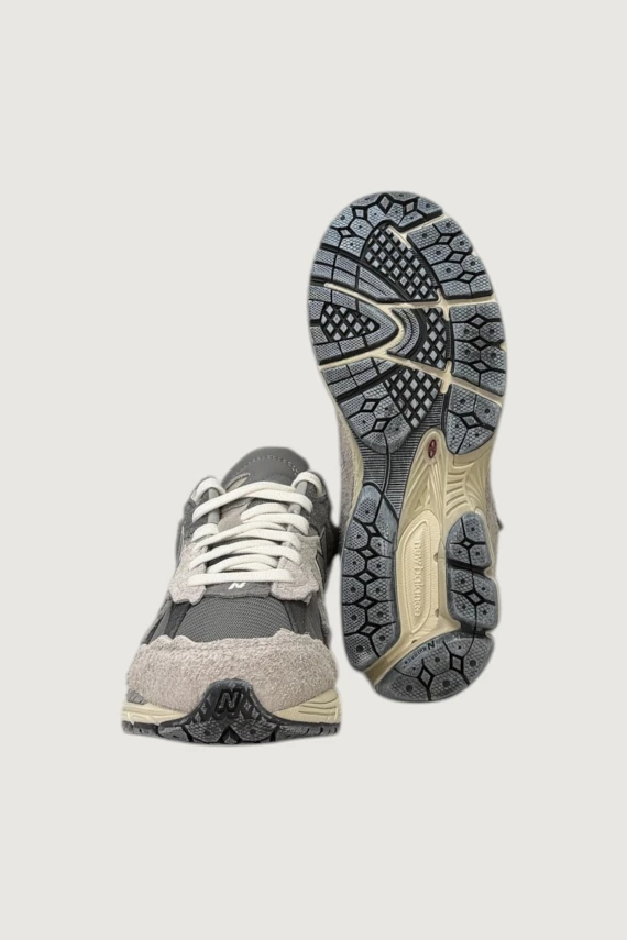 Sneaker lifestyle bassa 2002 grigia NEW BALANCE