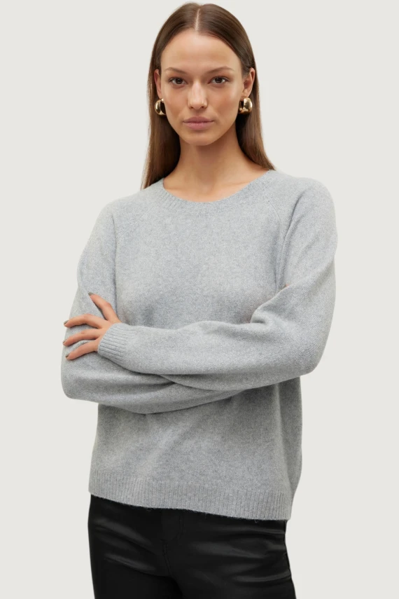 Maglione grigio chiaro