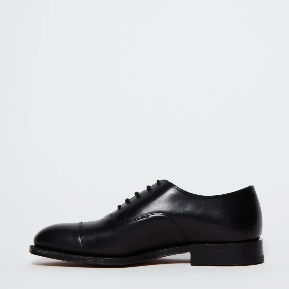 Scarpa classica Consul in pelle nera