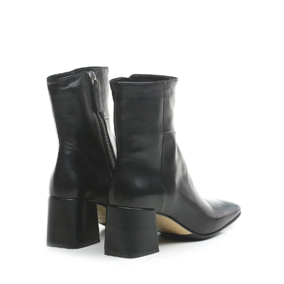 Tronchetto Pomme d' Or 6185 in pelle nero