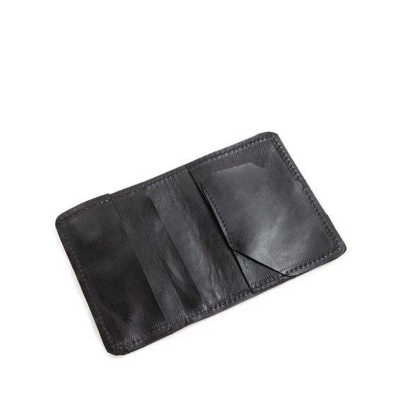 portatessere in pelle nera