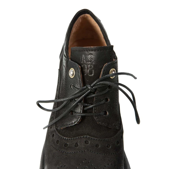 stringata DIBLA in pelle nera