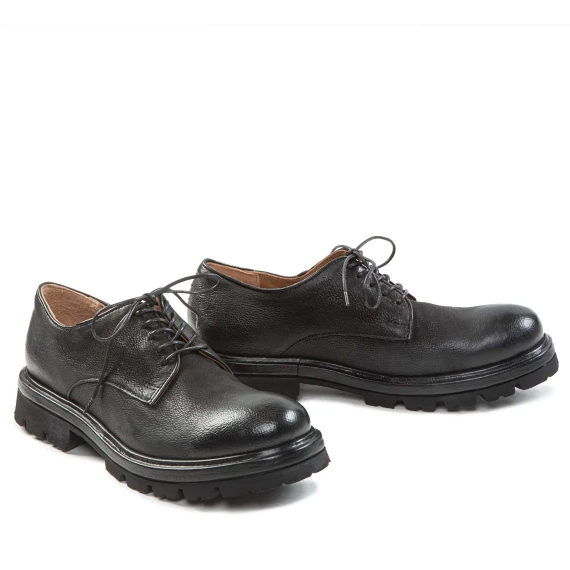 stringate carrarmato nere