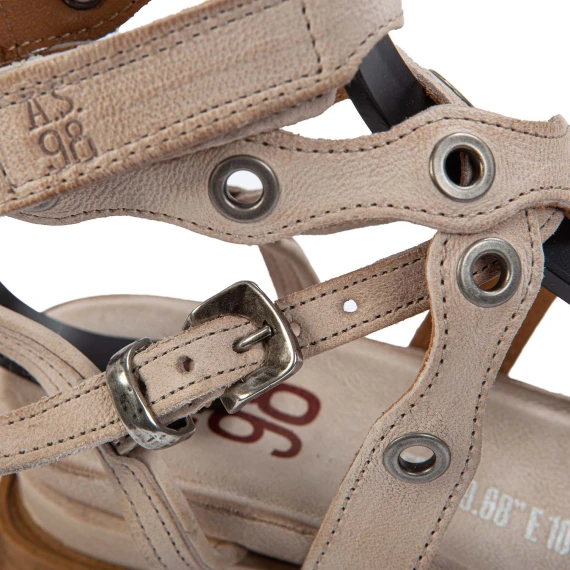 LAGOS wedge eyelets leather dust