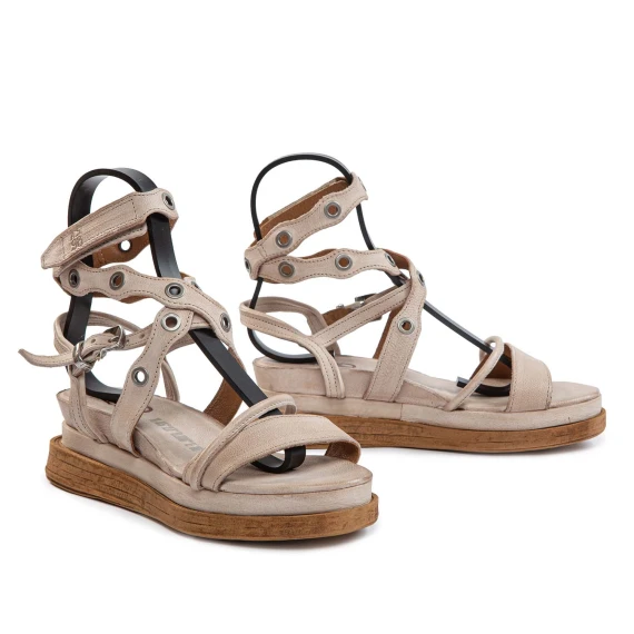 LAGOS wedge eyelets leather dust