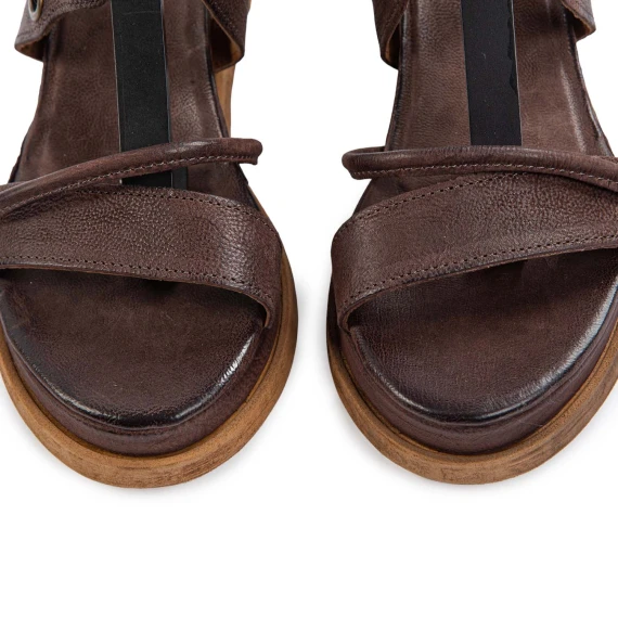 LAGOS wedge eyelets in ebony leather