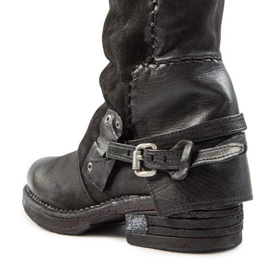 POWER boots in black leather
