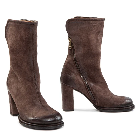 LADY ankle boot with cross-strap, ebony leather