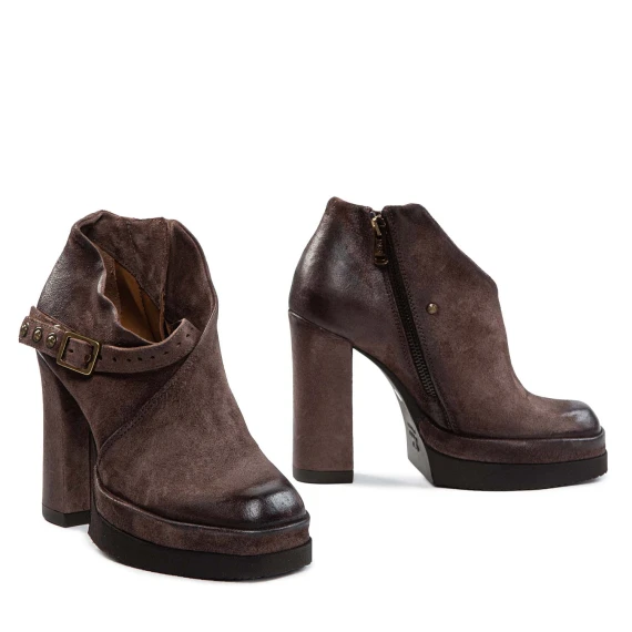 VIXI ankle boots in ebony leather