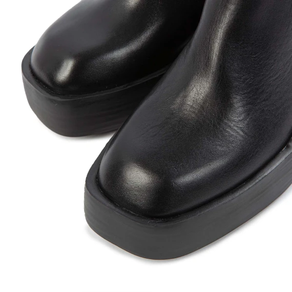 tronchetti mezzo tacco in pelle nera