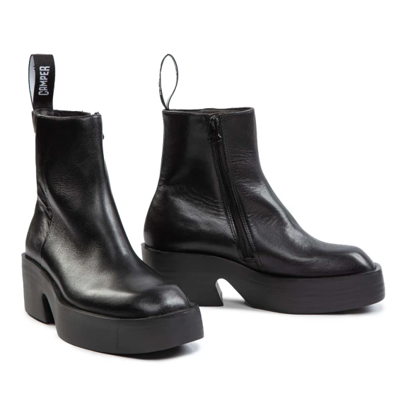 tronchetti mezzo tacco in pelle nera