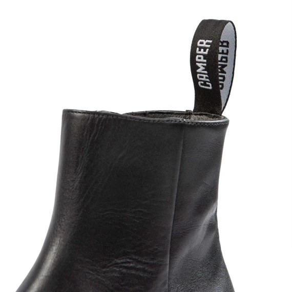 tronchetti mezzo tacco in pelle nera