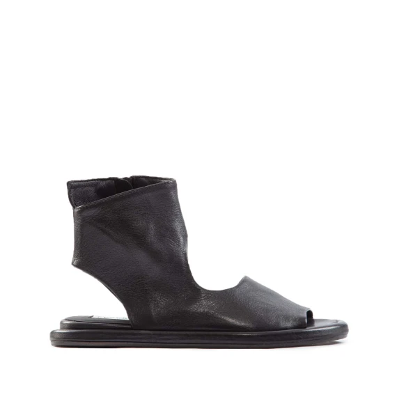 stivaletto cerchi in pelle nera