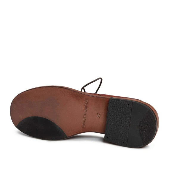 stringata in pelle ruggine