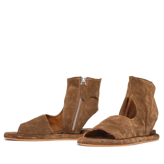 sandalo stivaletto in camoscio cognac