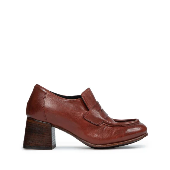 Stivaletto con tacco in pelle marrone