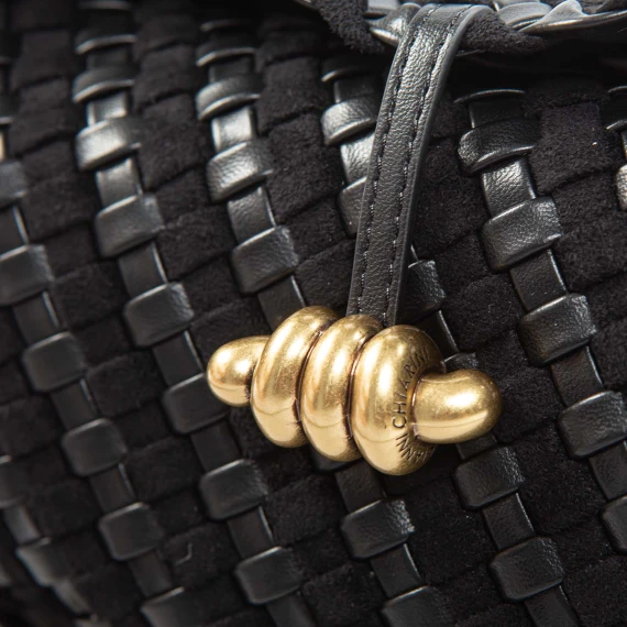 monospalla AURELIE Small pelle intrecciata nera Gianni Chiarini