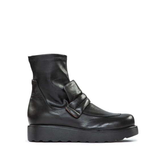 Stivaletto Chelsea in pelle nera ixos