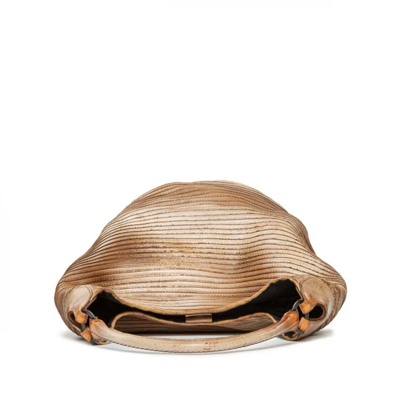 monospalla con chiusura a calamita