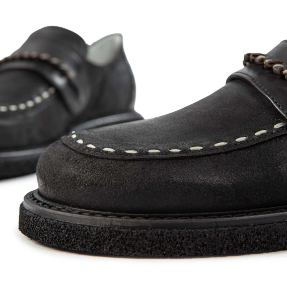 mocassino con impuntura in pelle nera malloni