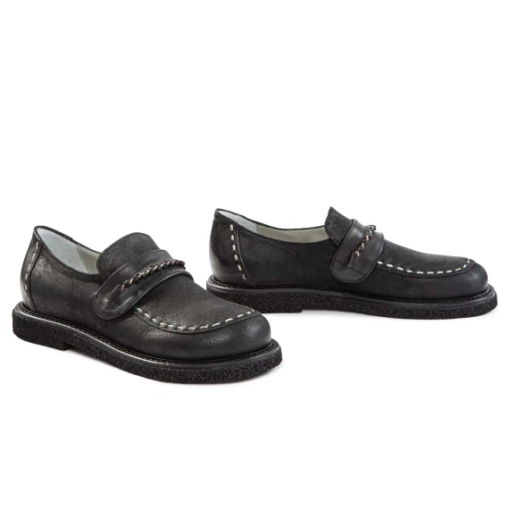 mocassino con impuntura in pelle nera malloni