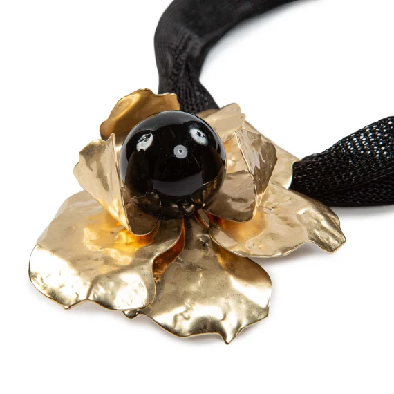 collana con fiore malloni