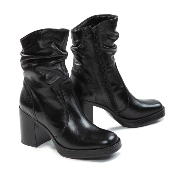 tronchetti MICAELA in pelle arricciata nera