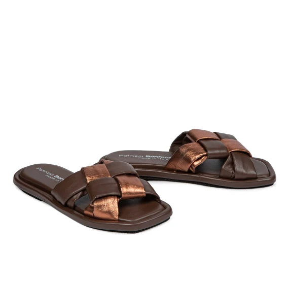 INKA sandals in copper brown
