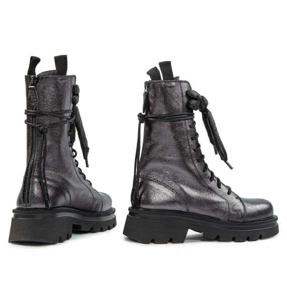 SCORPIO Silk Dark Water Shoes