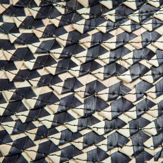 VISIEVA woven visor