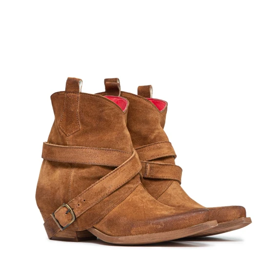 camperos con fibbia in camoscio cuoio