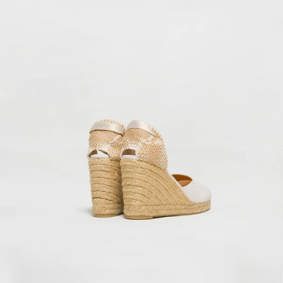 Espadrilla con zeppa in lino bianco glitterato oro. Altezza totale cm 9. Platform cm1