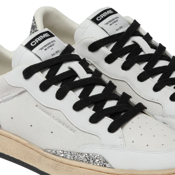 Sneakers Basket in pelle bianca con glitter argento