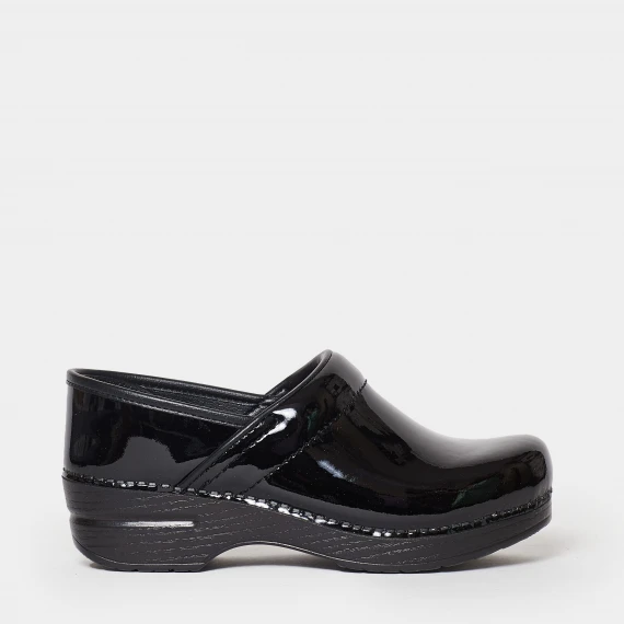 Classico zoccolo Dansko in pelle vernice nera