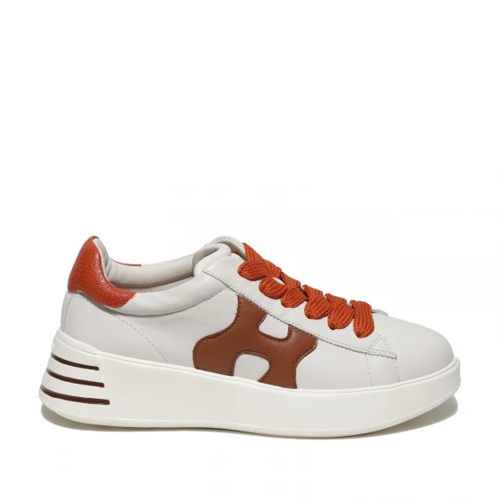 Sneaker Rebel in pelle beige con H laterale in pelle bruciato