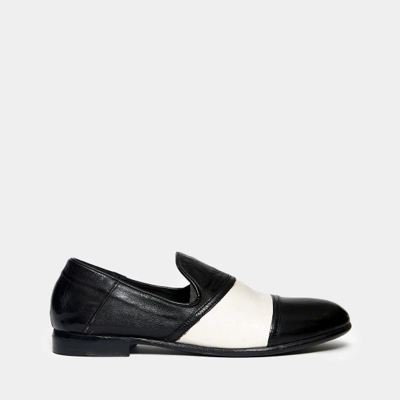 Scarpa montante in pelle nera ed ecru'