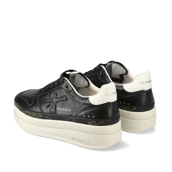 Sneakers Micol in pelle nera topponcino bianco