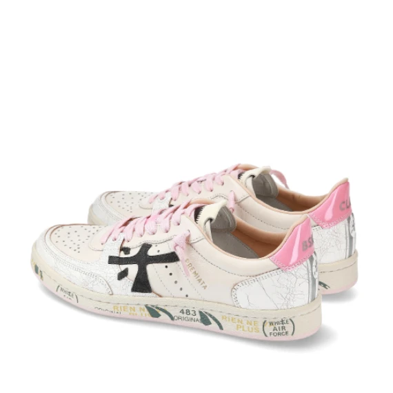 Sneakers Basket Clay in pelle burro con particolari rosa