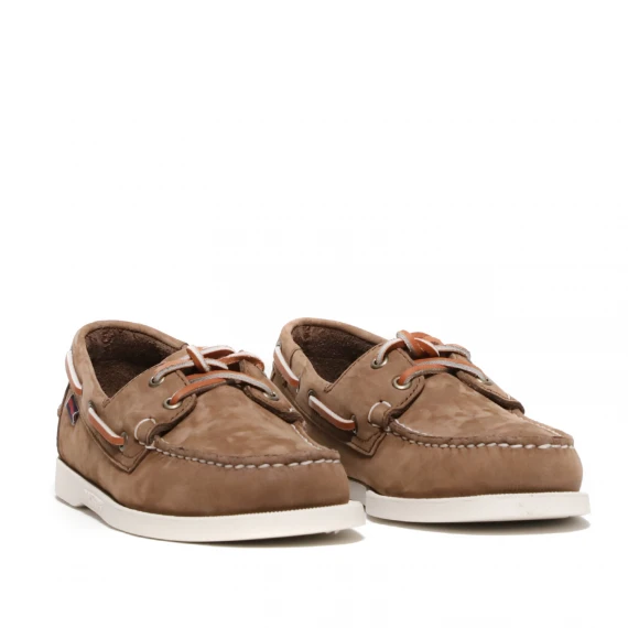 Mocassino Docksides Portland in nabuck marrone con suola in gomma bianca