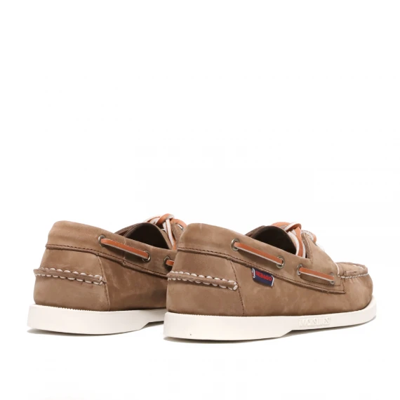 Mocassino Docksides Portland in nabuck marrone con suola in gomma bianca