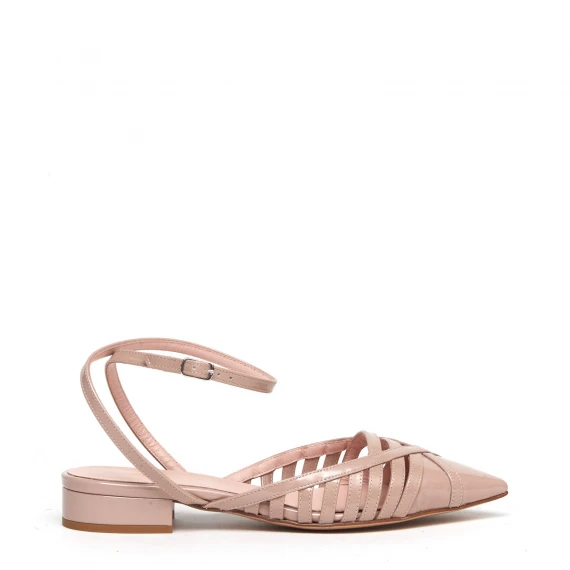 Slingback 1727 in pelle verniciata colore nudo 