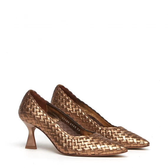 Decolleté 10793 in pelle intrecciata bronzo 