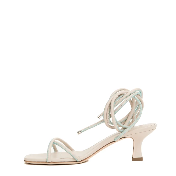 sandalo con cinturini latte tacco 55 mm