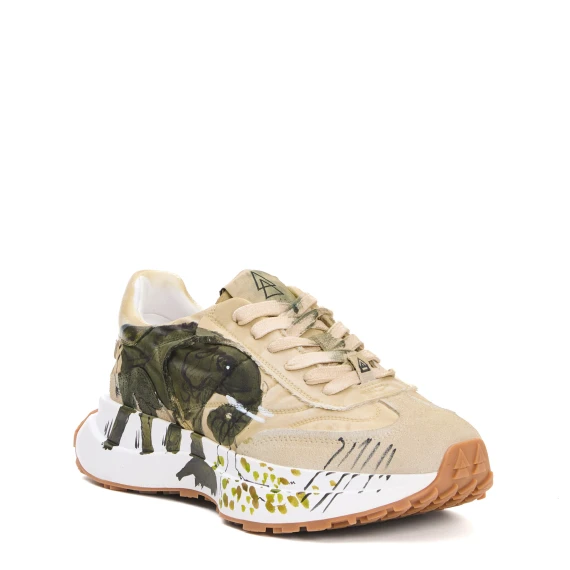 sneakers verde e beige dipinta a mano