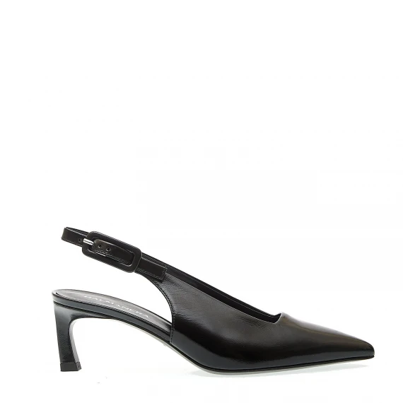 slingback pelle verniciata nera tacco sottile